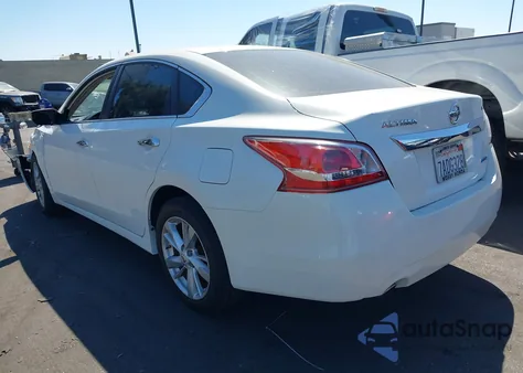 2013 Nissan Altima 2.5 S z USA, uszkodzony, nr VIN 1N4AL3AP4DN535498